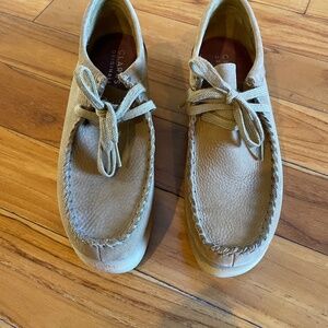 Clark’s Original bootie shoes